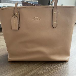 COACH TOTE BAG